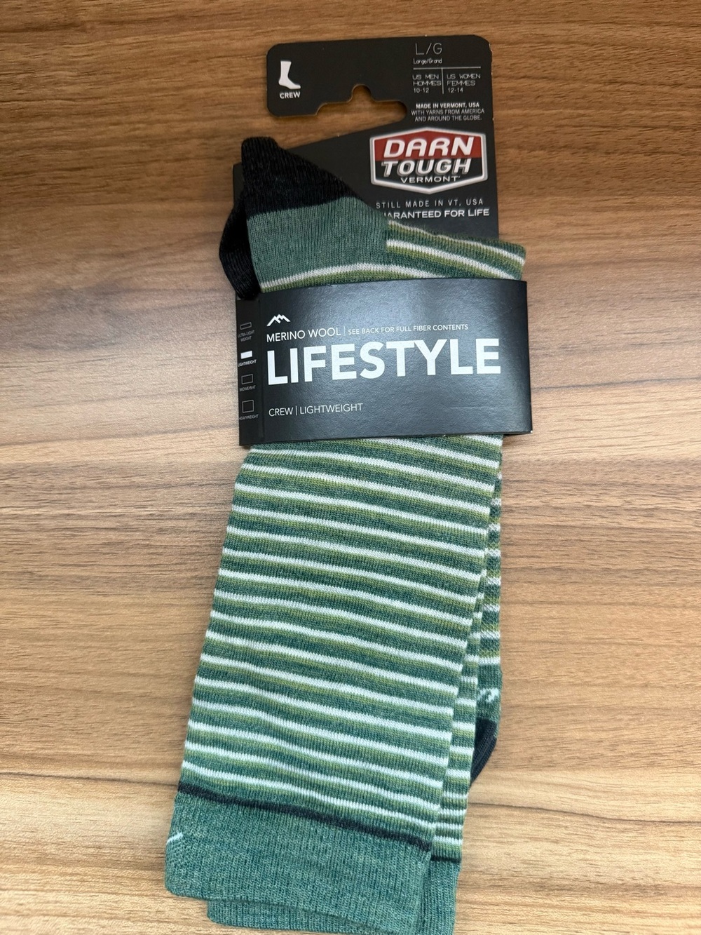 Darn Tough Men's Lifestyle Merino Crew Socks - Green Stripe